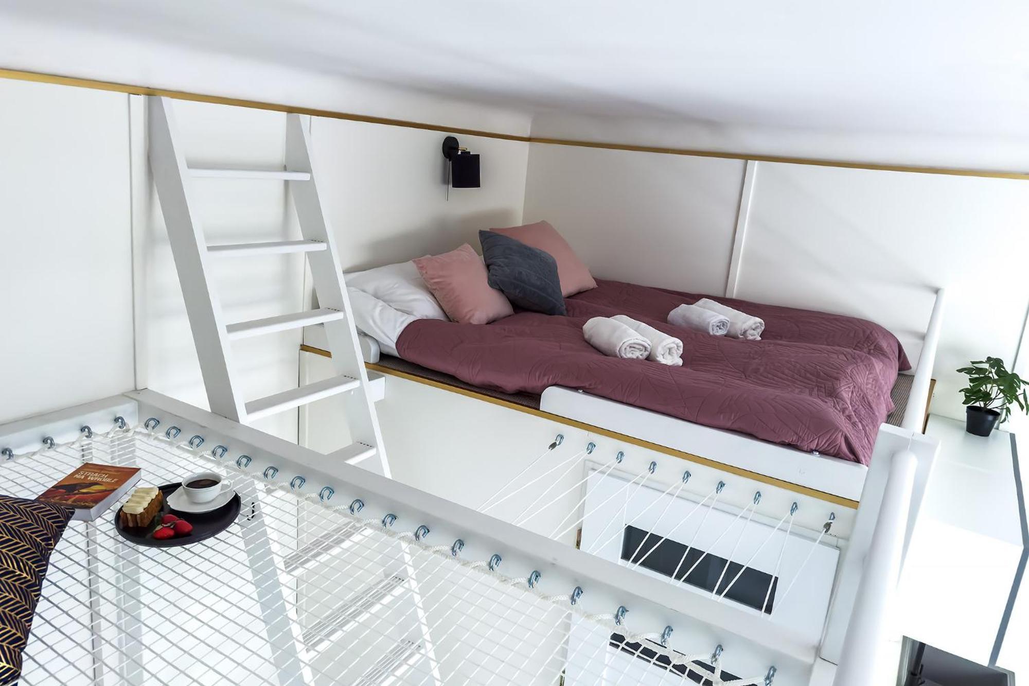 Luxury Apartments In The City Center ワルシャワ エクステリア 写真